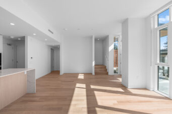 #209 - 3963 Uplands Way